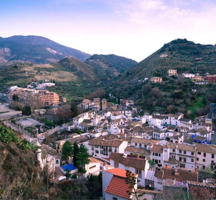Bonito Apartamento En Monachil Pueblo Buitenkant foto
